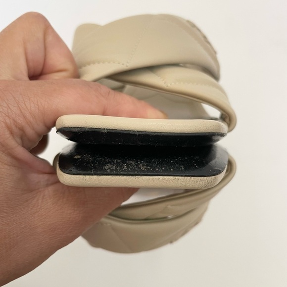 Prada Beige pebbled leather quilted criss cross 65mm block heel mules EU 40 - Picture 13 of 14